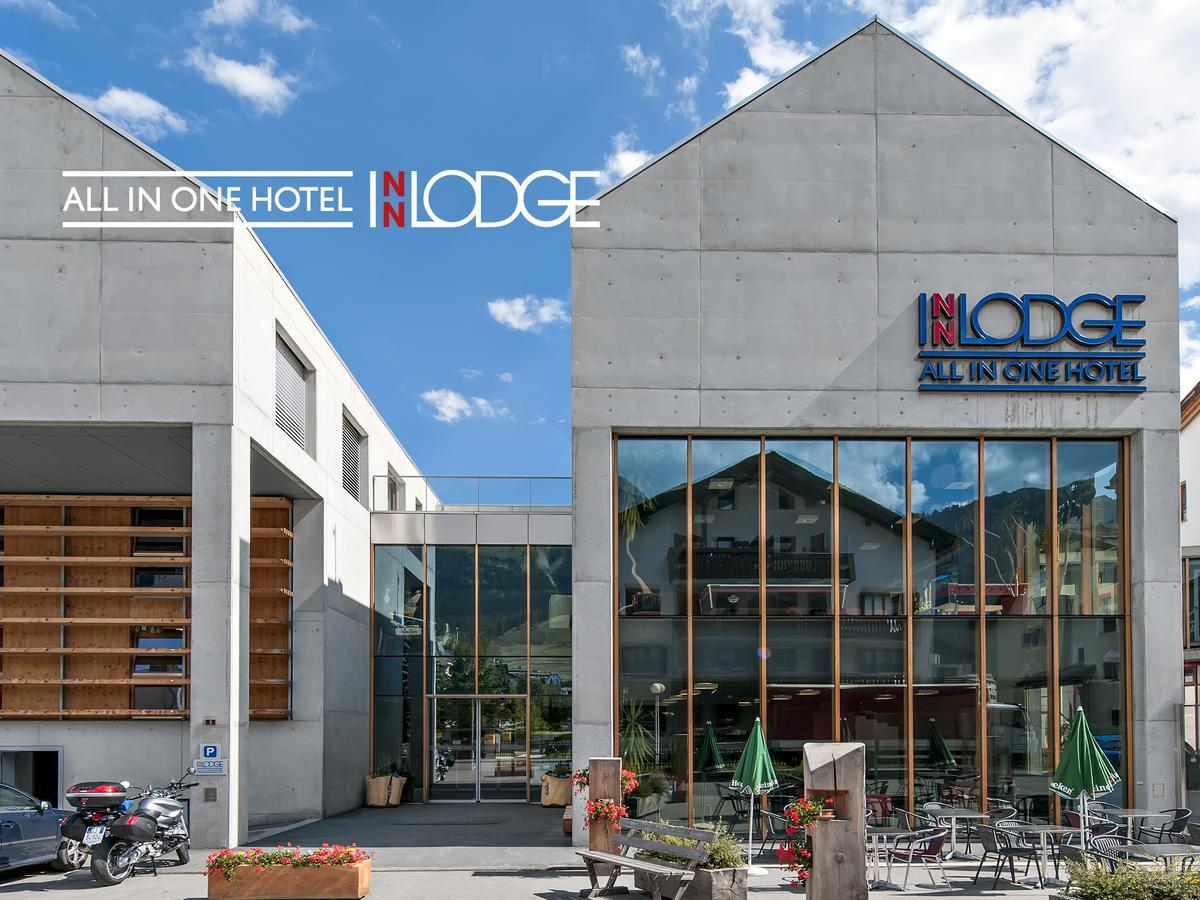 Hostel Inn Lodge 첼레리나 외부 사진